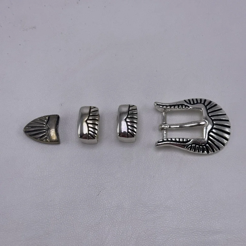 Vintage Western Ranger Belt Buckle Set 4 Pc Sunburst Silver Tone Taiwan ROC 3/4